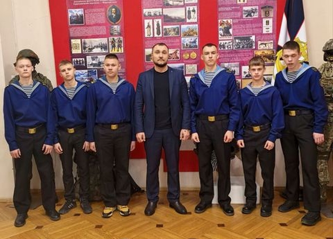 Поездка гардемаринов навигацкой школы им. И. И. Налётова во Владивосток