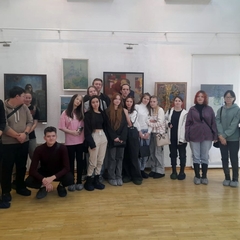 Экскурсия в выставочном центре имени В.С. Рогаля