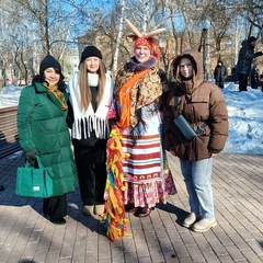 Празднуем широкую Масленицу