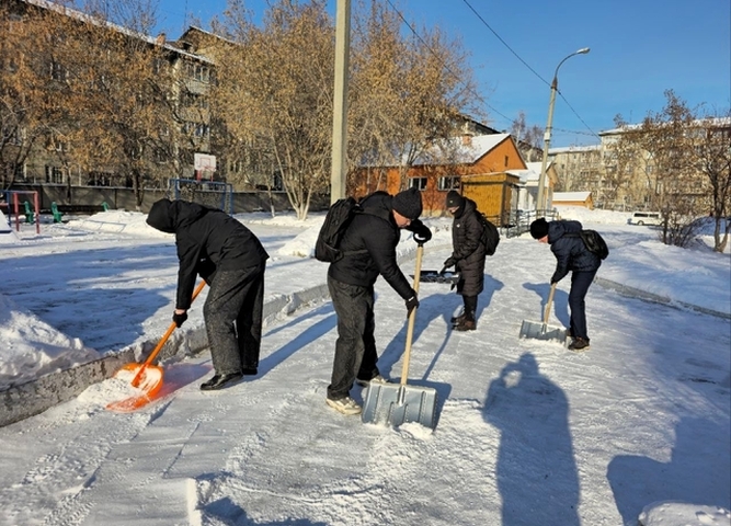 благотворительная акция - помощь пожилым людям
